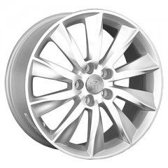 Volvo V14 - Silver